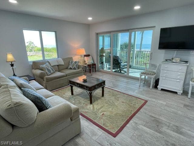 610 Donax ST # 111, SANIBEL FL 33957-5