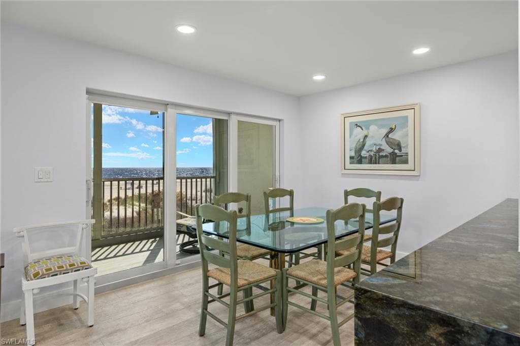 610 Donax ST # 111, SANIBEL FL 33957-9