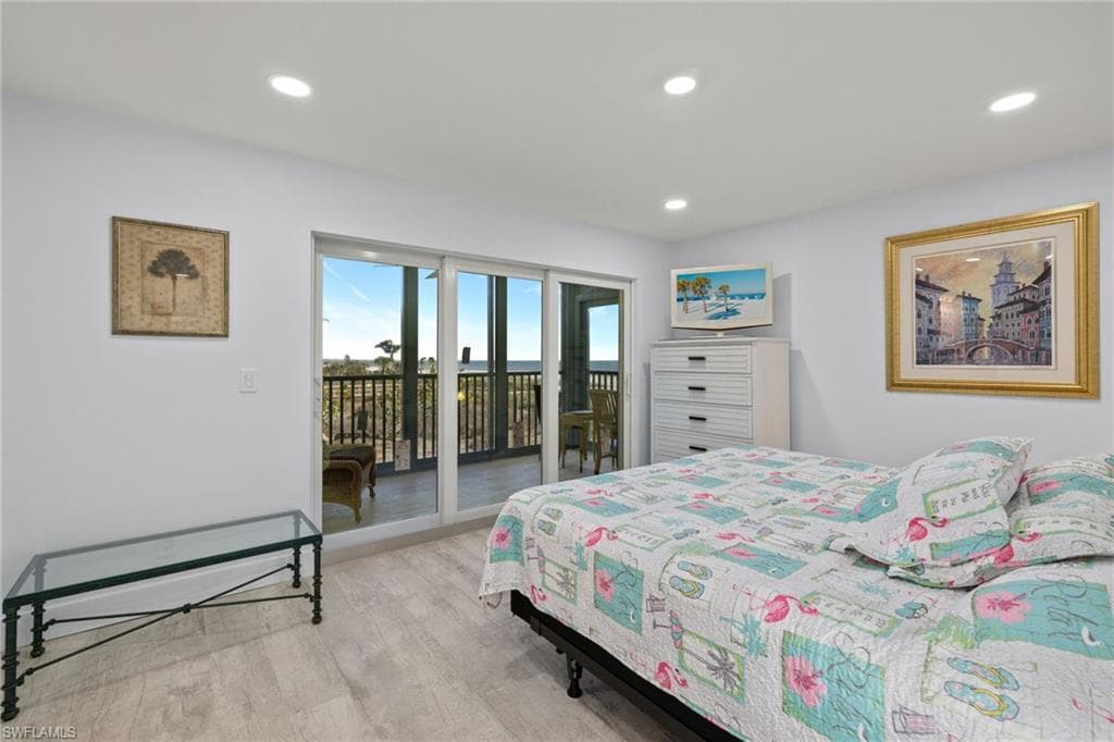 610 Donax ST # 111, SANIBEL FL 33957-14