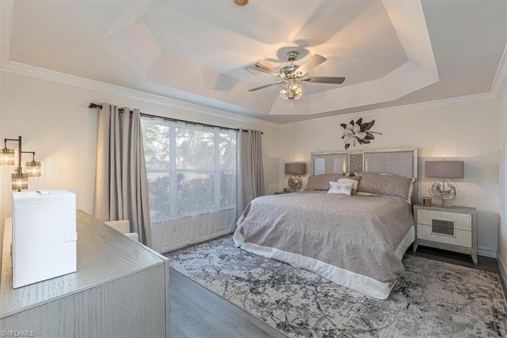 1630 Triangle Palm TER-12