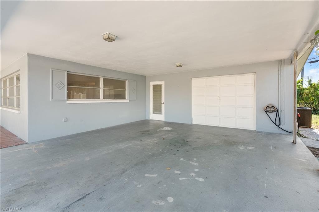 1450 Charles RD, FORT MYERS FL 33919-22