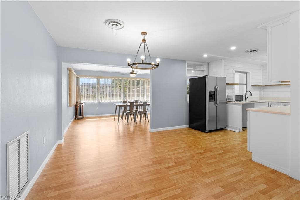 1450 Charles RD, FORT MYERS FL 33919-4