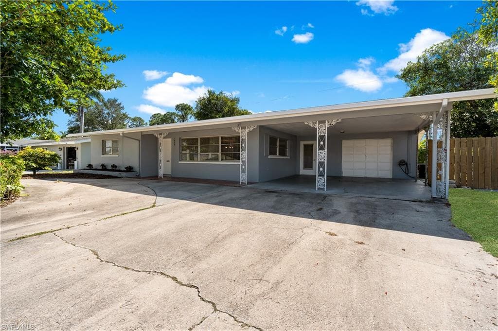 1450 Charles RD, FORT MYERS FL 33919-19