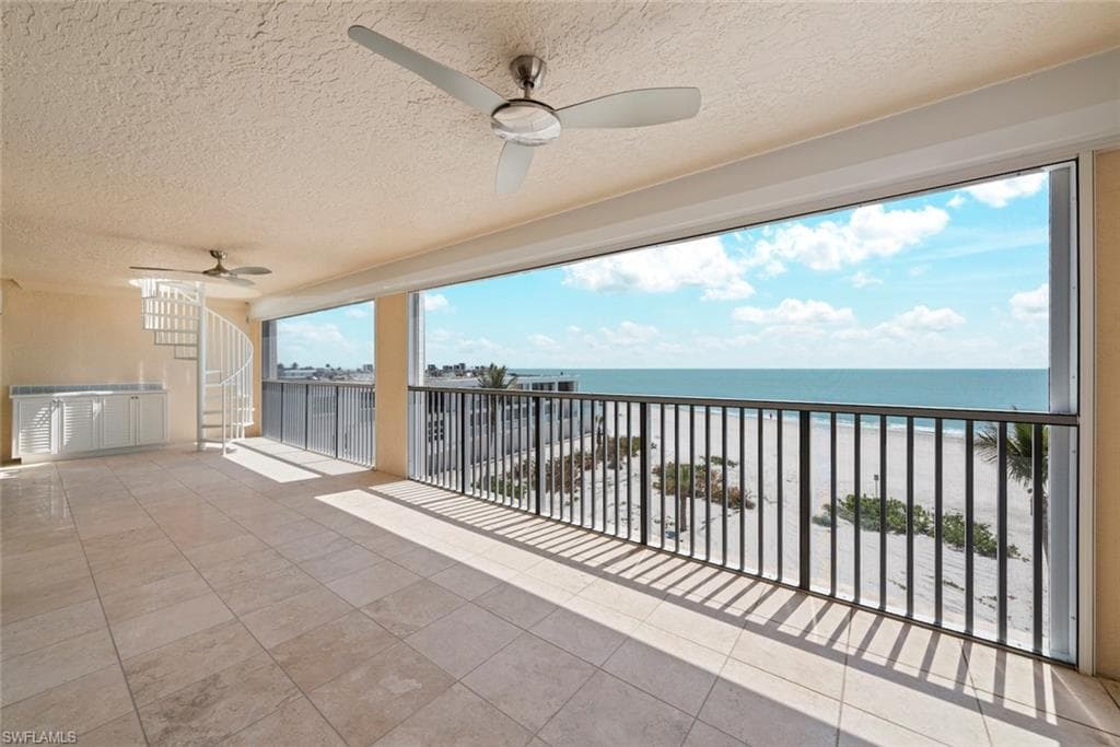 3127 W Gulf DR # 106, SANIBEL FL 33957-42