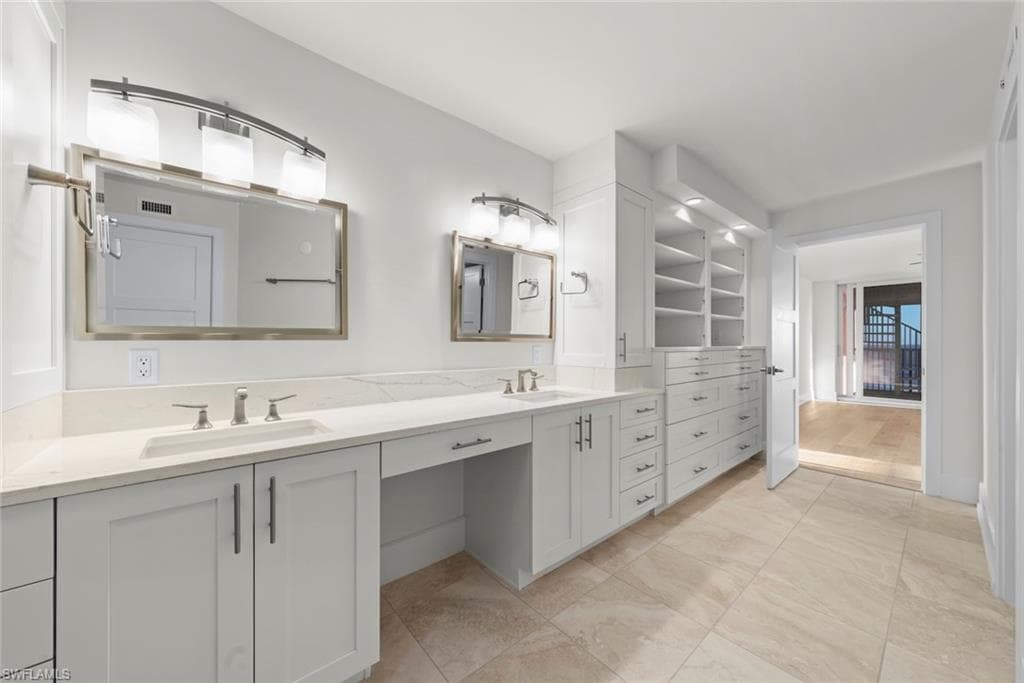 3127 W Gulf DR # 106, SANIBEL FL 33957-19