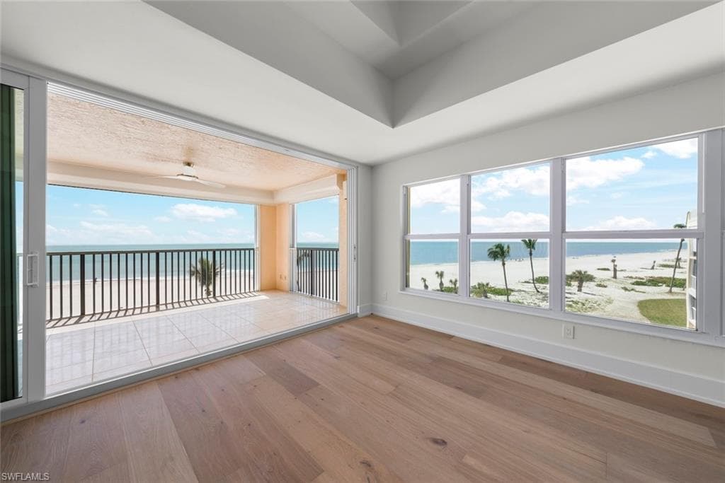 3127 W Gulf DR # 106, SANIBEL FL 33957-15