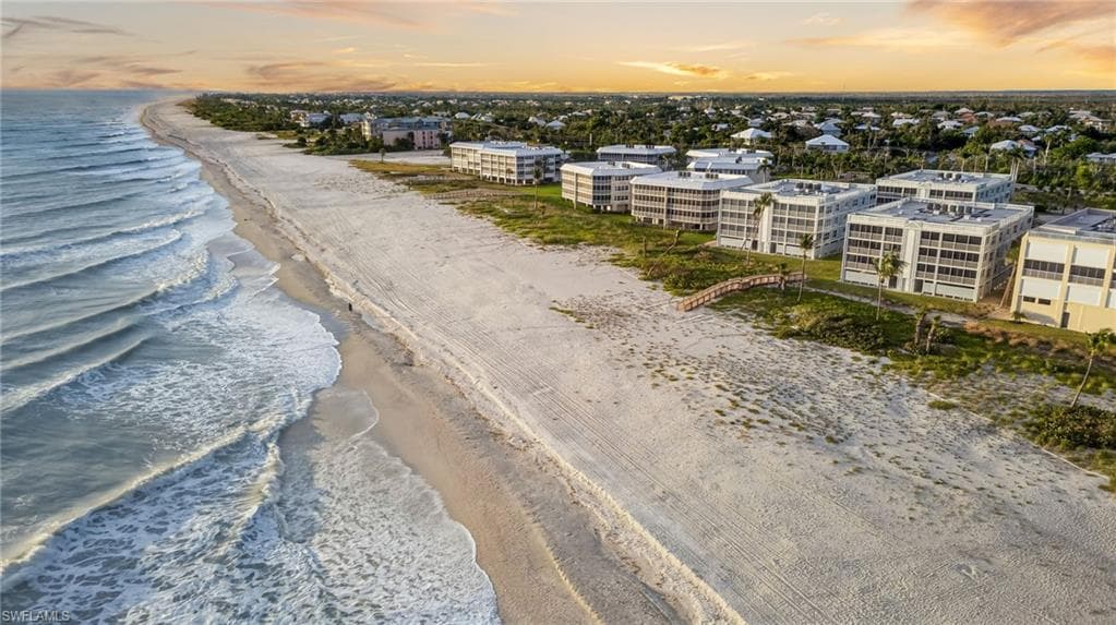 3145 W Gulf DR # 201, SANIBEL FL 33957-37