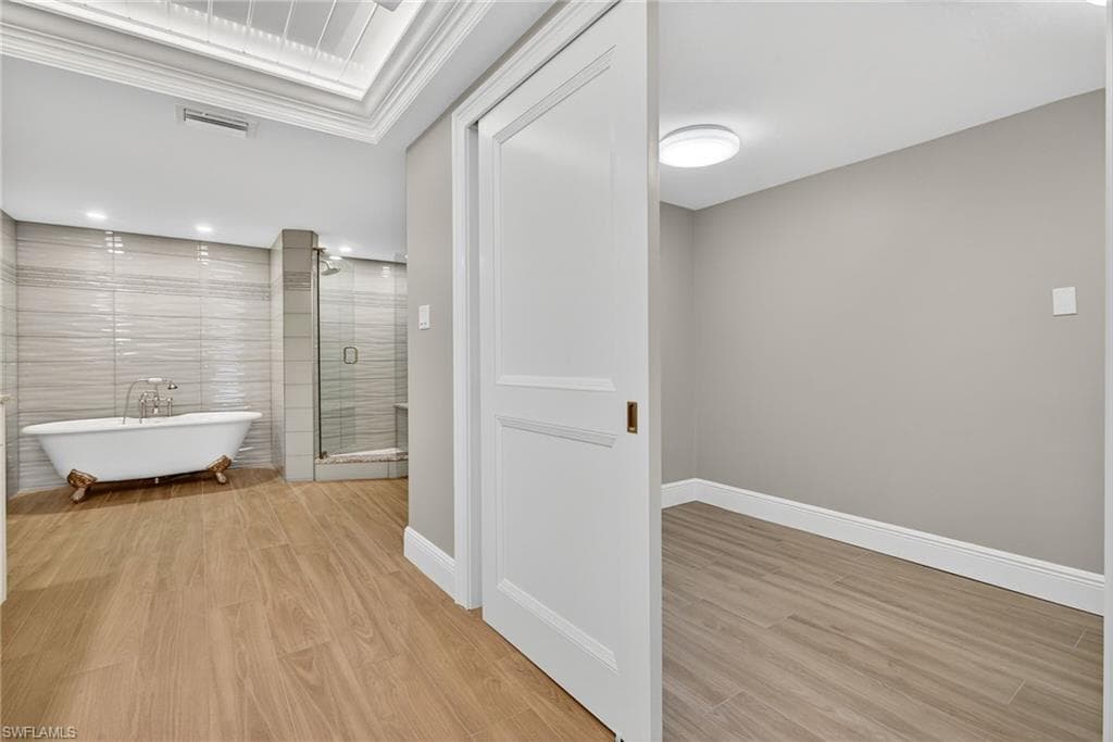 3145 W Gulf DR # 201, SANIBEL FL 33957-18