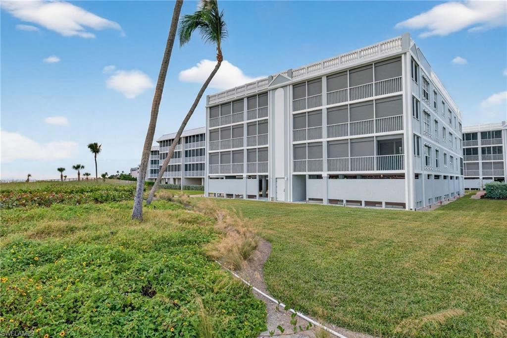 3145 W Gulf DR # 201, SANIBEL FL 33957-39