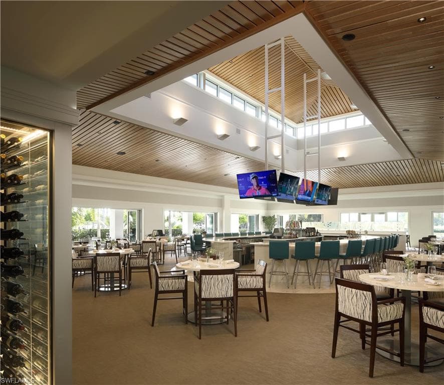 6 Bramblewood PT, NAPLES FL 34105-46