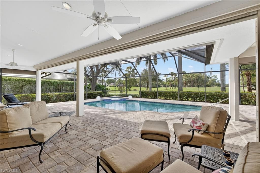 6 Bramblewood PT, NAPLES FL 34105-31