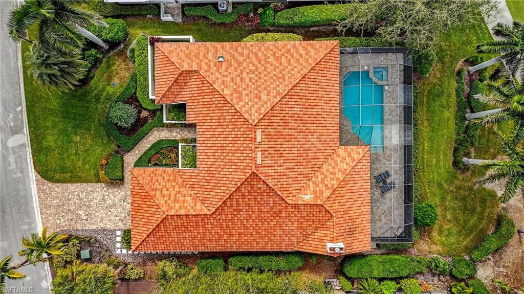 6 Bramblewood PT, NAPLES FL 34105-36