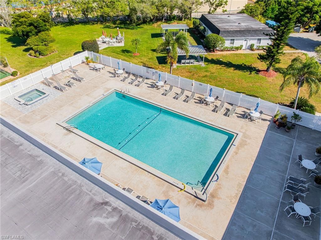 1348 Myerlee Gardens AVE, FORT MYERS FL 33919-26