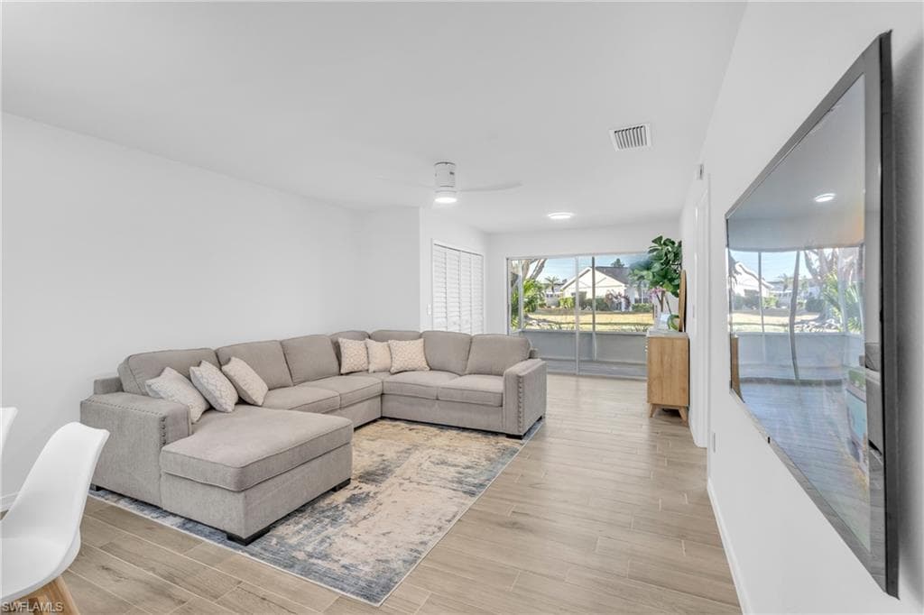 1348 Myerlee Gardens AVE, FORT MYERS FL 33919-9