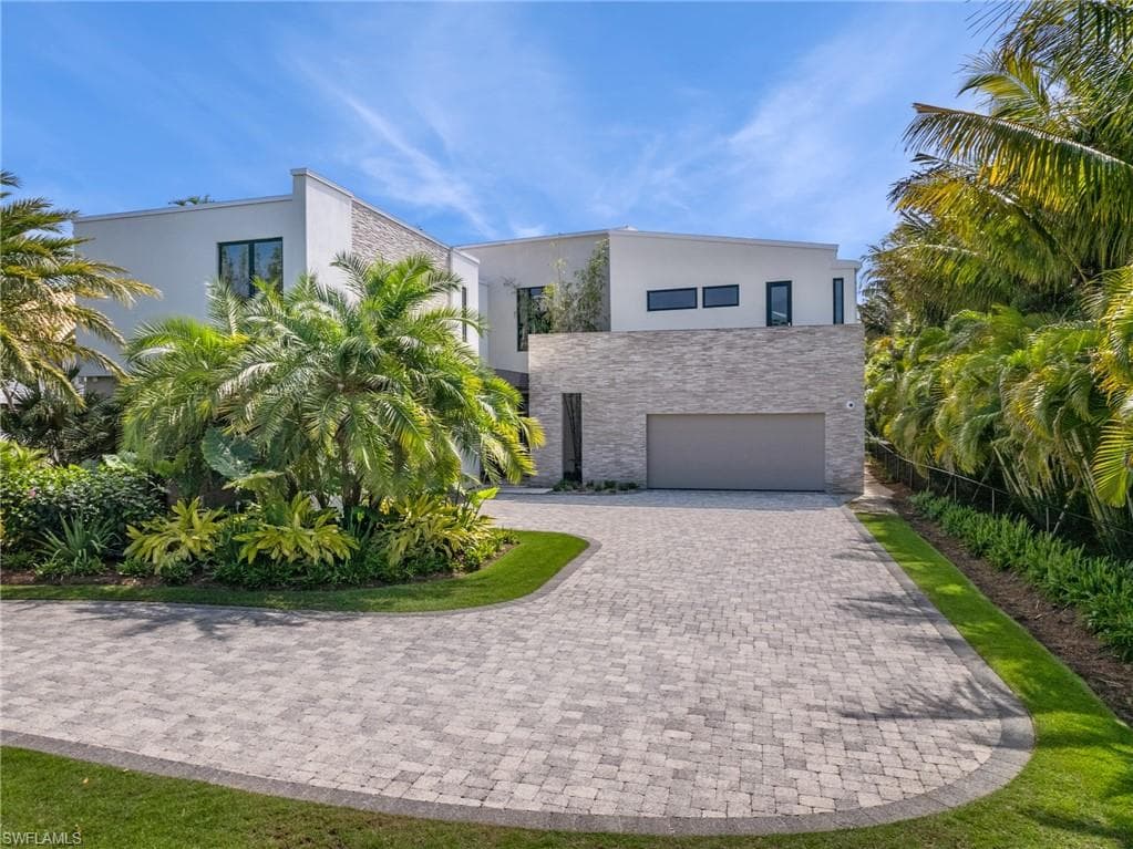 4257 W Gulf DR, SANIBEL FL 33957-30