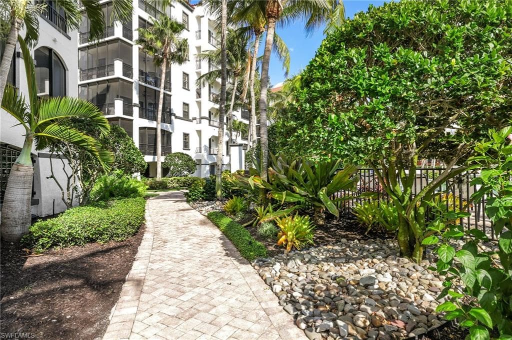 10721 Mirasol DR # 301, MIROMAR LAKES FL 33913-26