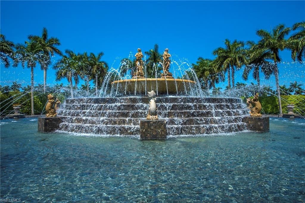 10721 Mirasol DR # 301, MIROMAR LAKES FL 33913-35