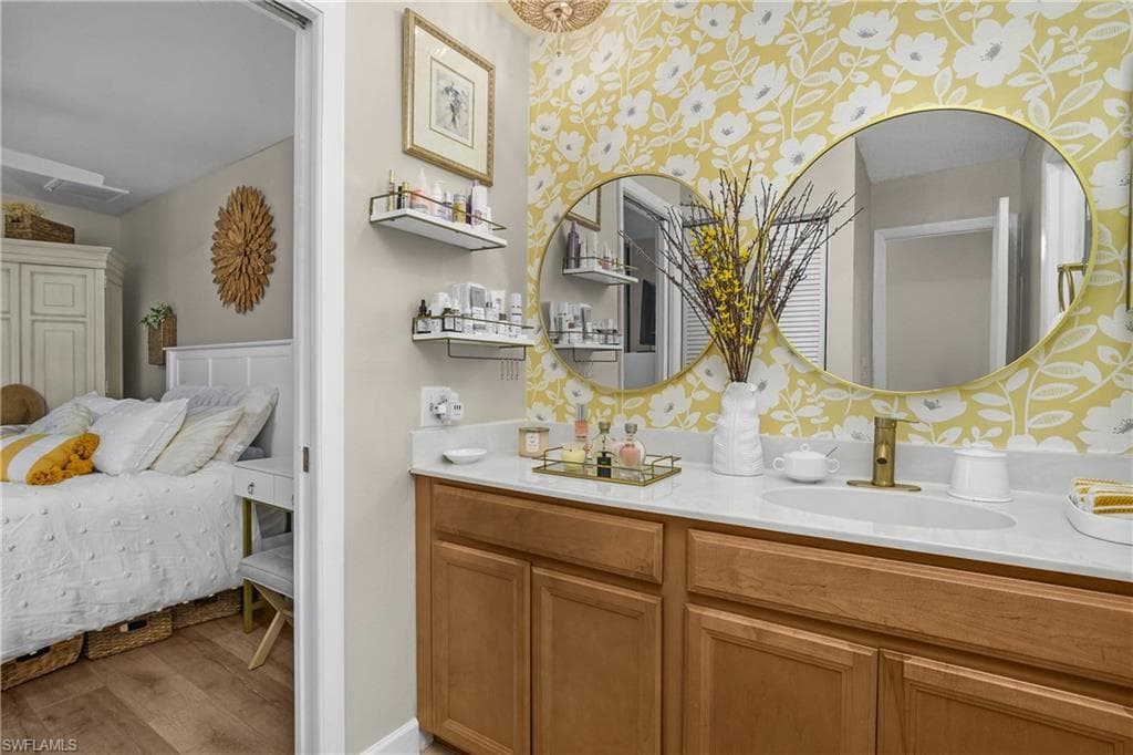 5266 Cedarbend DR # 1, FORT MYERS FL 33919-15