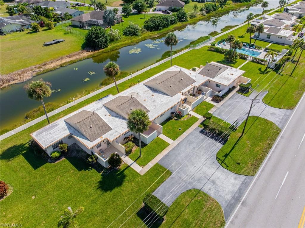 706 Joel BLVD, LEHIGH ACRES FL 33936-1