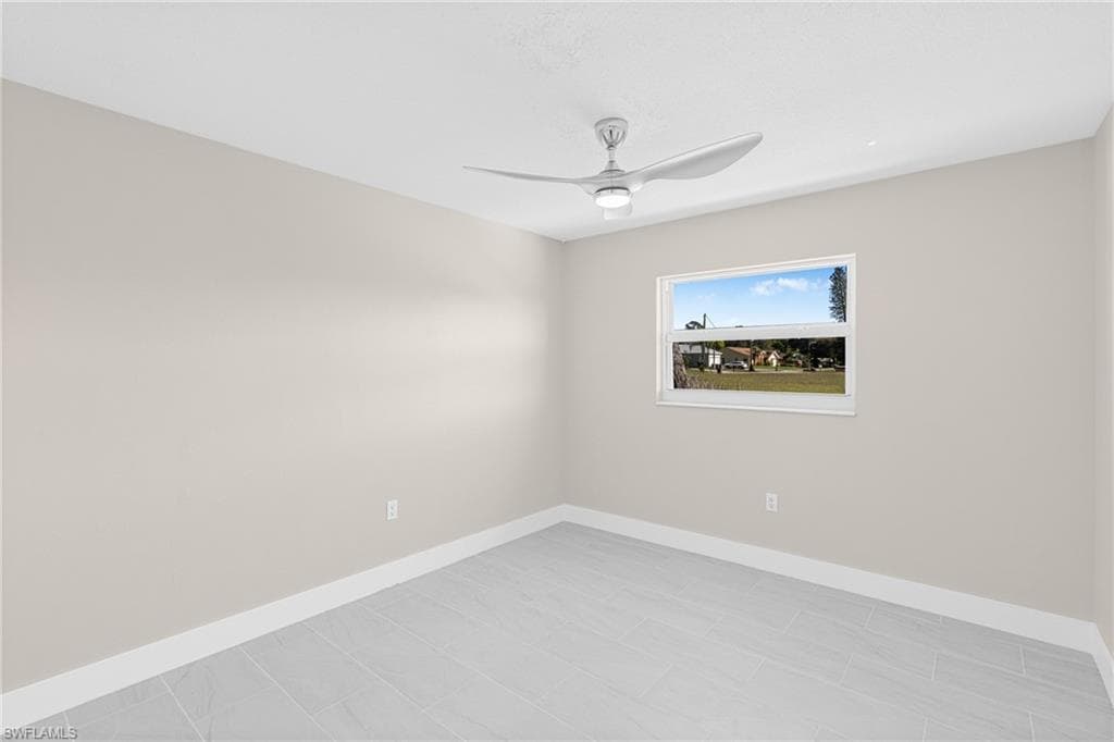 706 Joel BLVD, LEHIGH ACRES FL 33936-10
