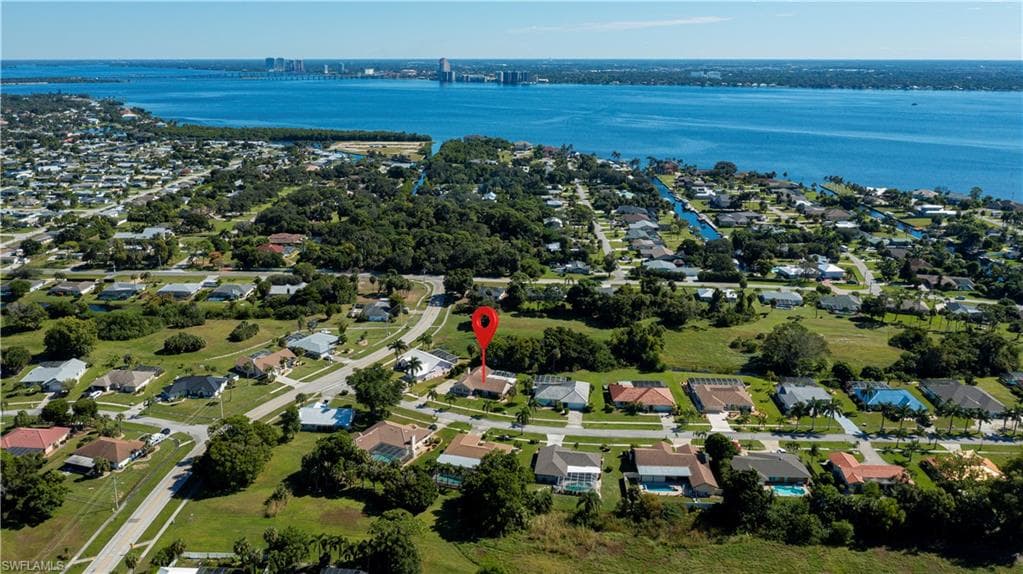 4210 Yarmouth CT, NORTH FORT MYERS FL 33903-5