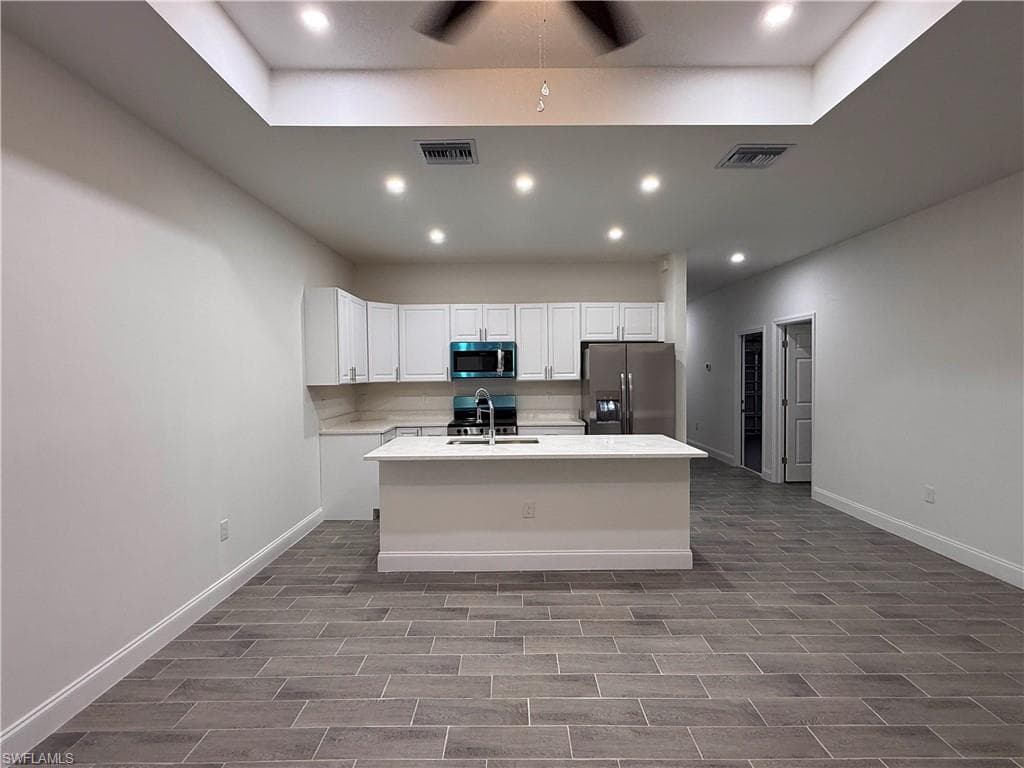 304-306 Gordon AVE S, LEHIGH ACRES FL 33973-18