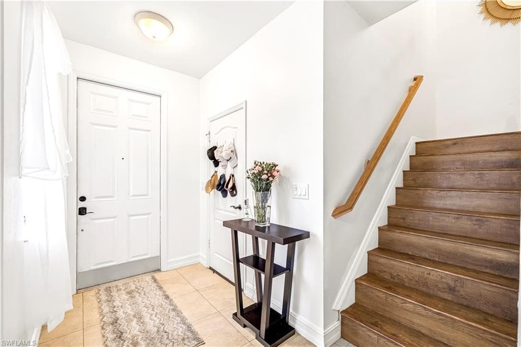 10261 Olivewood WAY # 145, ESTERO FL 33928-1