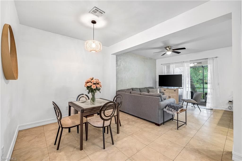 10261 Olivewood WAY # 145, ESTERO FL 33928-4