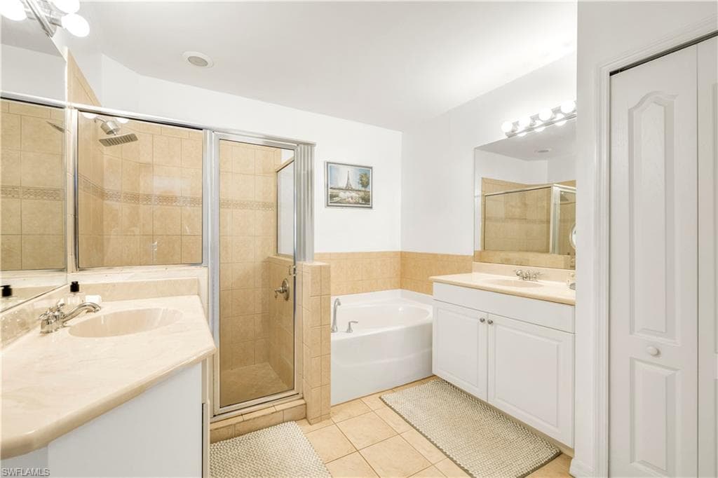 10261 Olivewood WAY # 145, ESTERO FL 33928-14