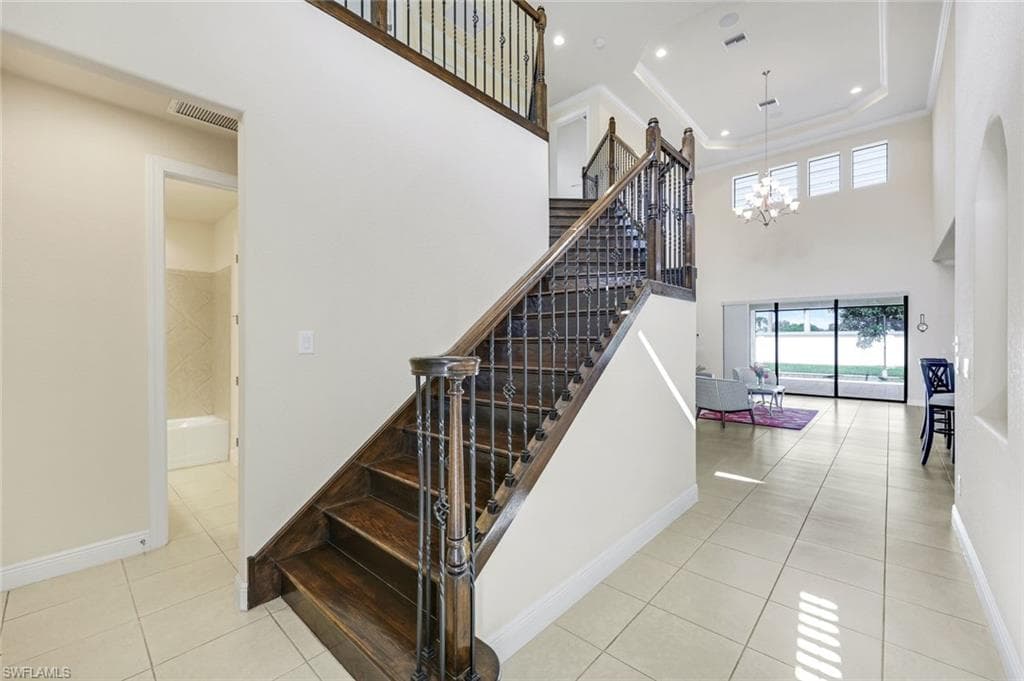 10101 FLORENCE CIR, NAPLES FL 34119-12