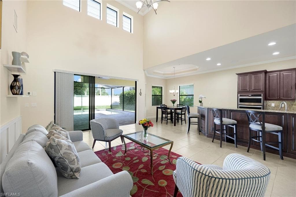 10101 FLORENCE CIR, NAPLES FL 34119-2