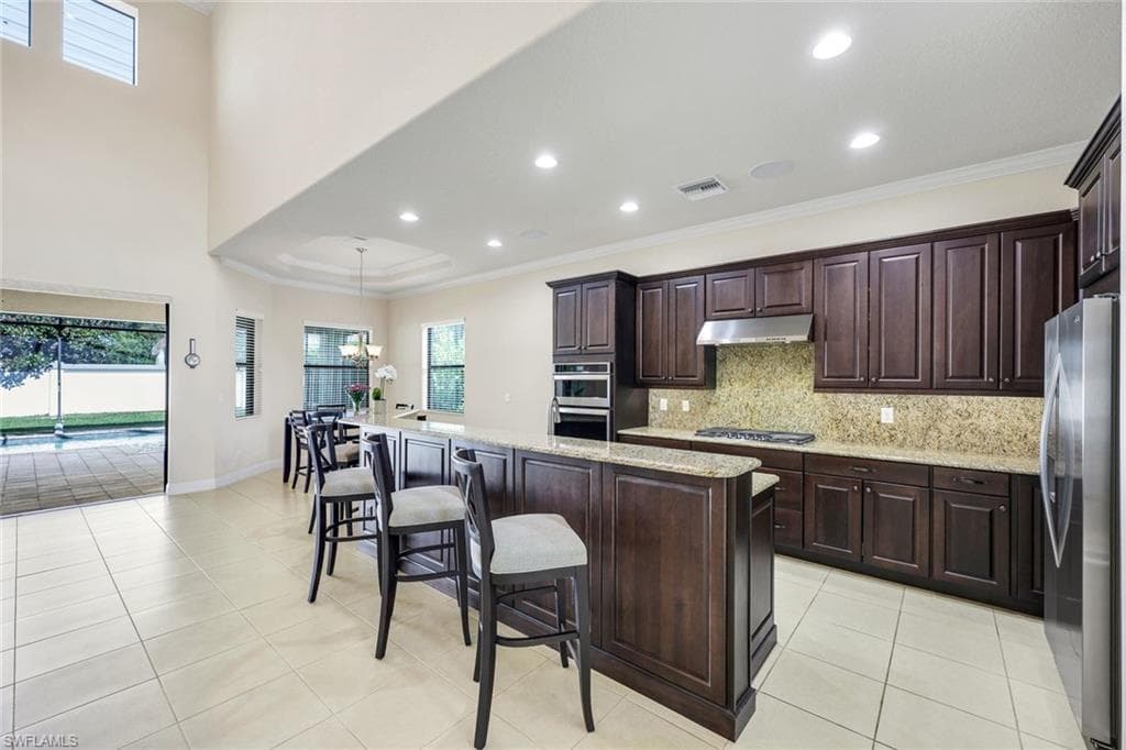 10101 FLORENCE CIR, NAPLES FL 34119-7