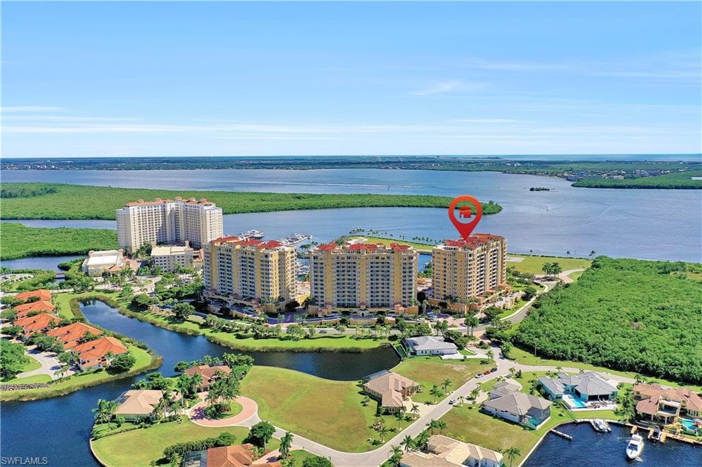 6081 Silver King BLVD # 404, CAPE CORAL FL 33914-2