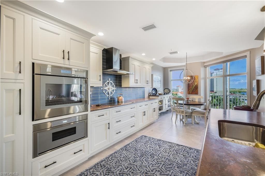 6081 Silver King BLVD # 404, CAPE CORAL FL 33914-27