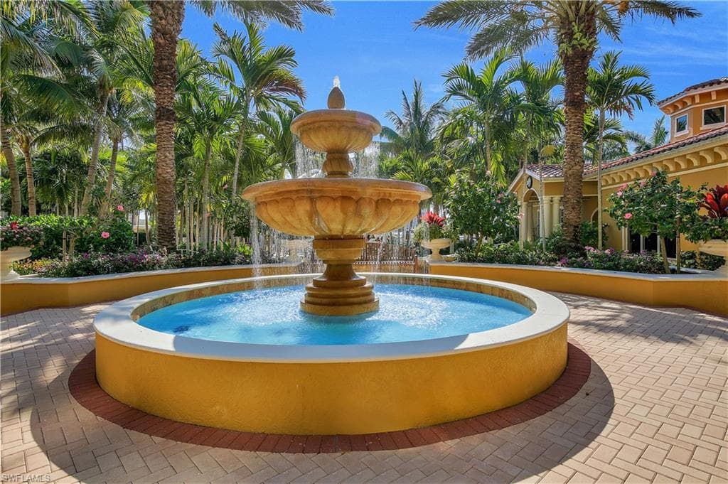 6081 Silver King BLVD # 404, CAPE CORAL FL 33914-36