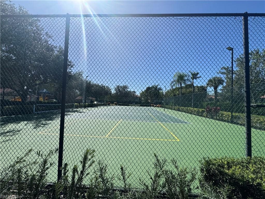 1200 Reserve WAY # 103, NAPLES FL 34105-28