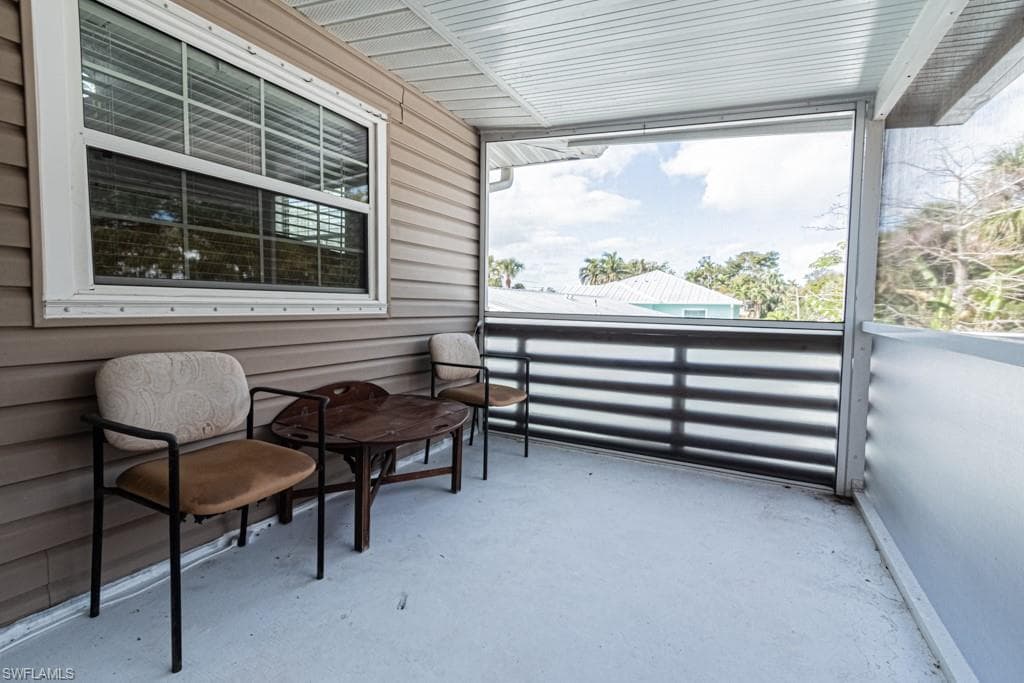 1881 Danford ST, NAPLES FL 34112-20