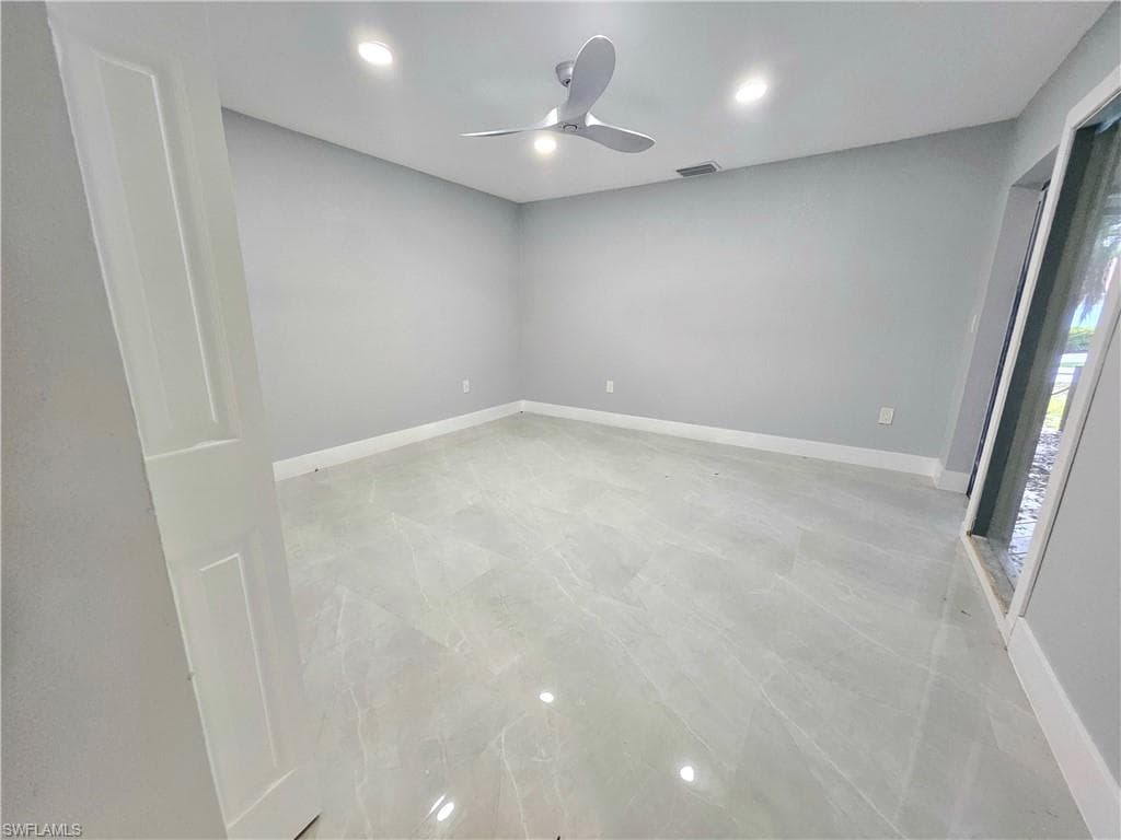 17748 port boca CT, FORT MYERS FL 33908-8