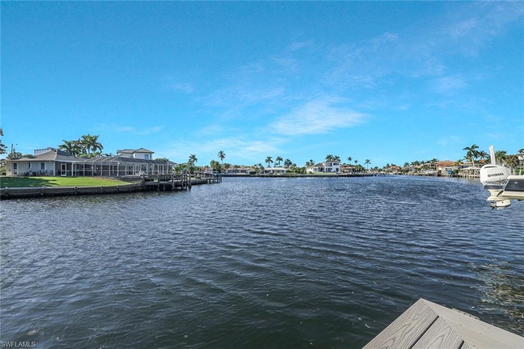 50 Copperfield CT, MARCO ISLAND FL 34145-5