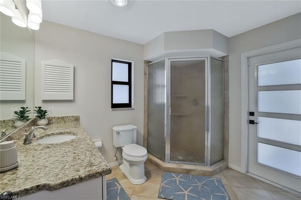 50 Copperfield CT, MARCO ISLAND FL 34145-27
