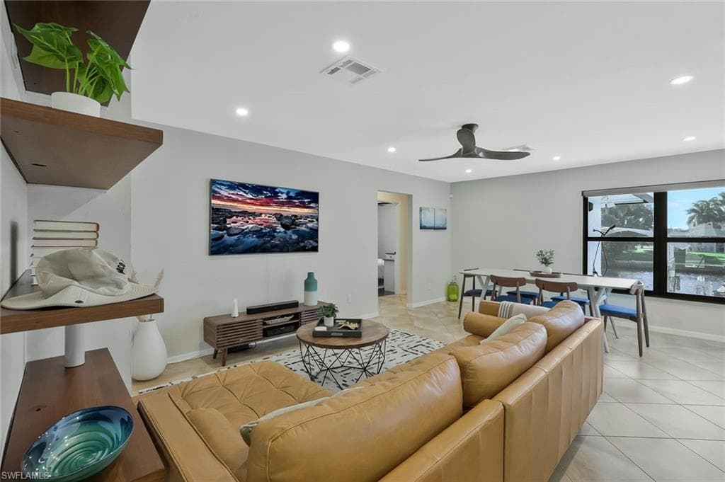 50 Copperfield CT, MARCO ISLAND FL 34145-13