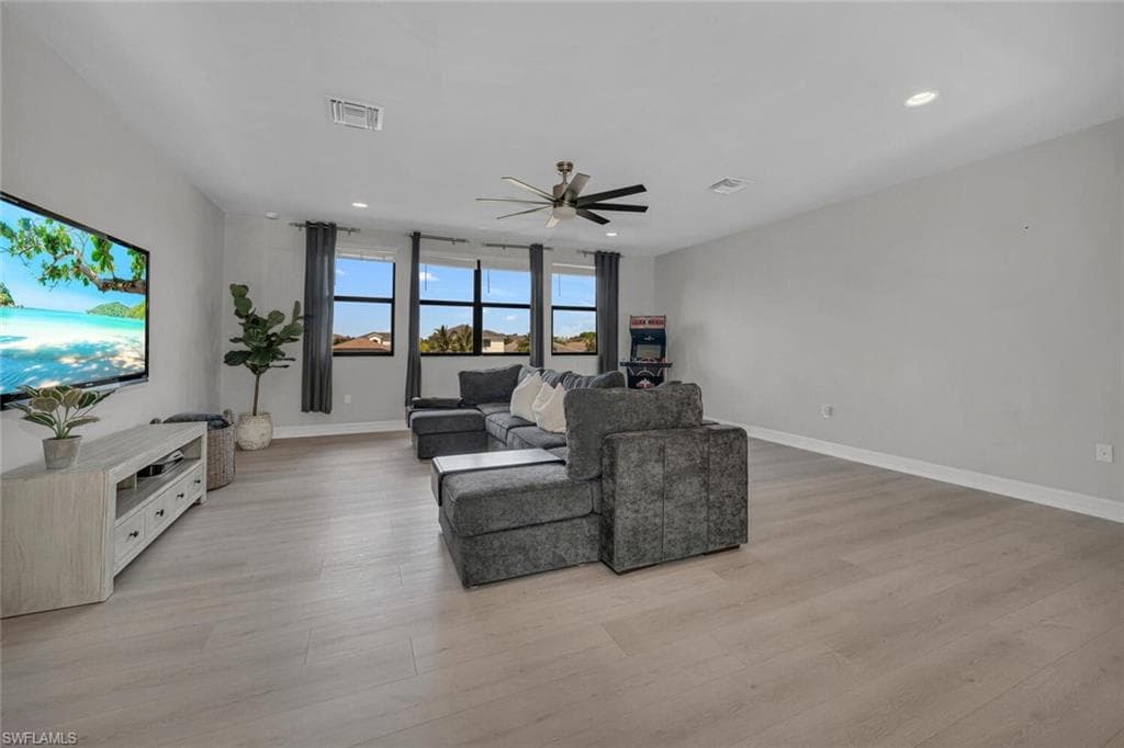 4541 Azalea DR, NAPLES FL 34119-19