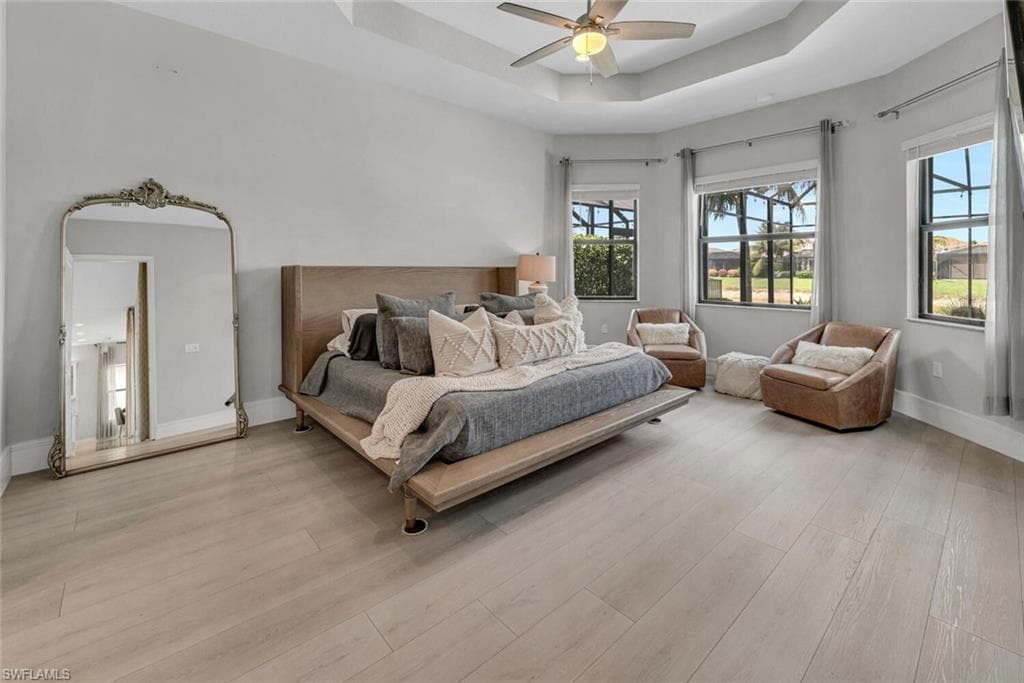 4541 Azalea DR, NAPLES FL 34119-10