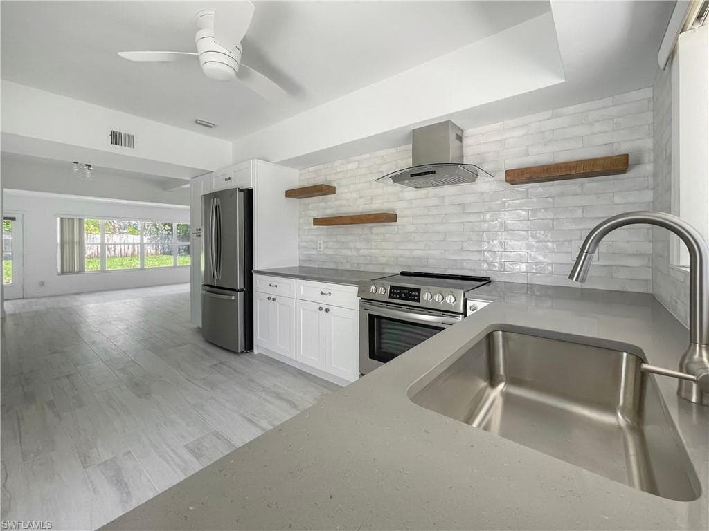 1235 Diana AVE, NAPLES FL 34103-1