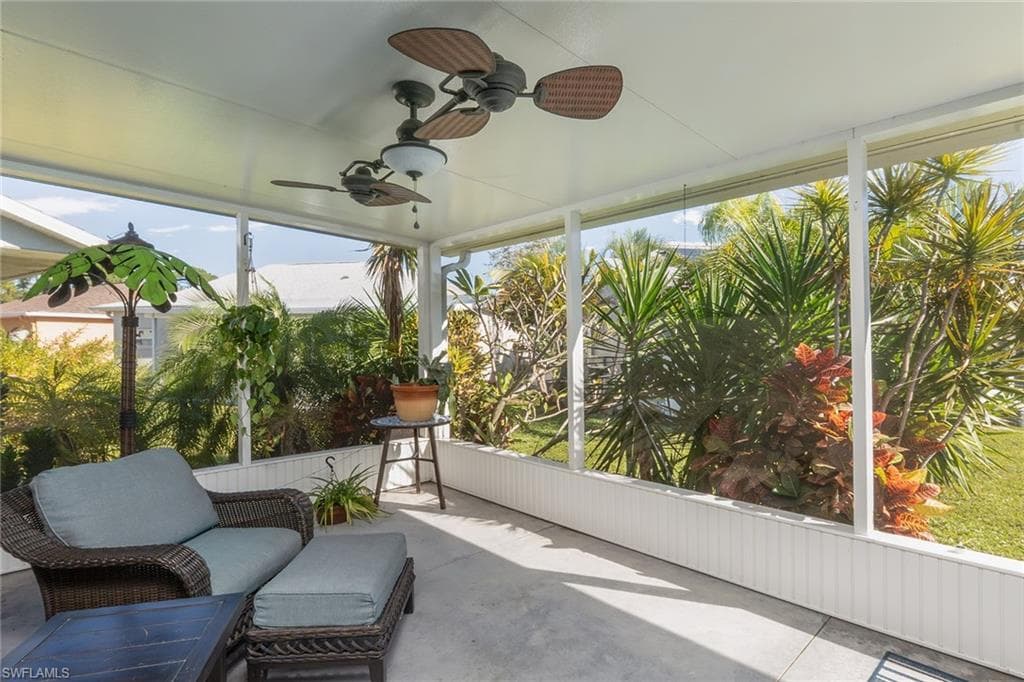 10713 Pearl Bay CIR, ESTERO FL 33928-4