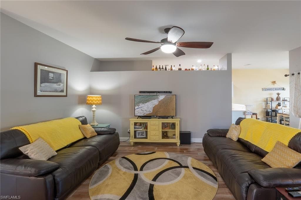 10713 Pearl Bay CIR, ESTERO FL 33928-9