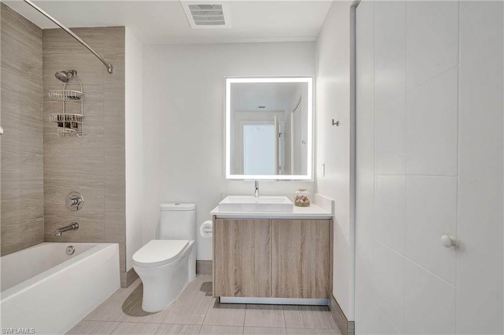 2960 NE 207 ST # 1205, AVENTURA FL 33180-39