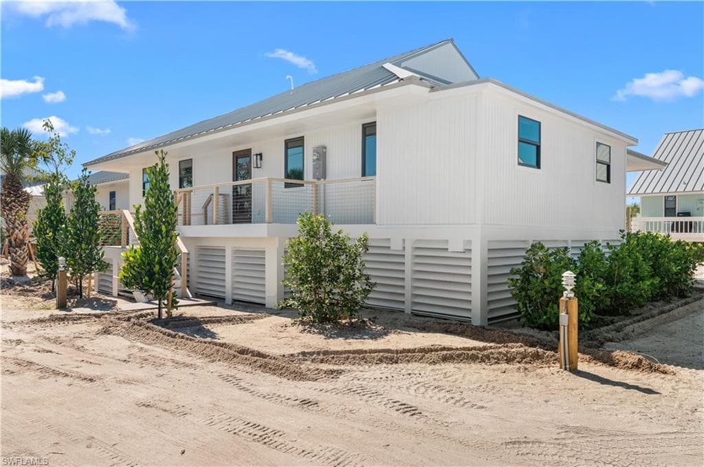 24 Beach Homes, CAPTIVA FL 33924-2