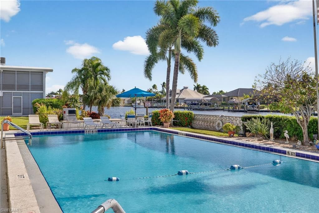 330 Tudor DR # 110, CAPE CORAL FL 33904-22