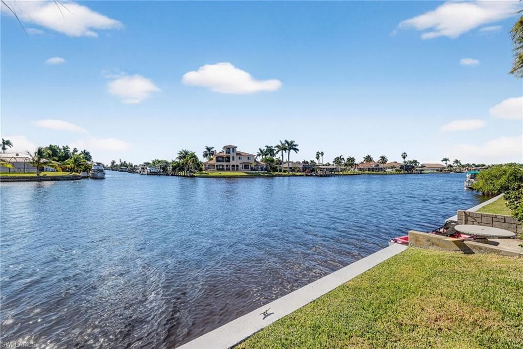 330 Tudor DR # 110, CAPE CORAL FL 33904-25